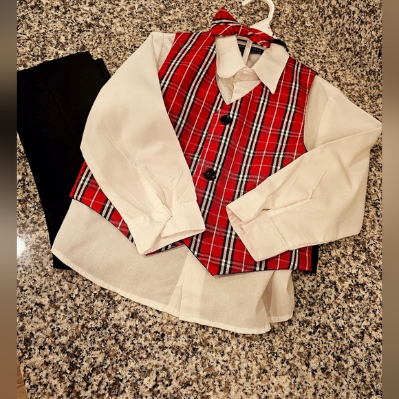 Red Plaid Vest with Black Pants Set Toddler Boy Size 5 - Picture 3 of 7